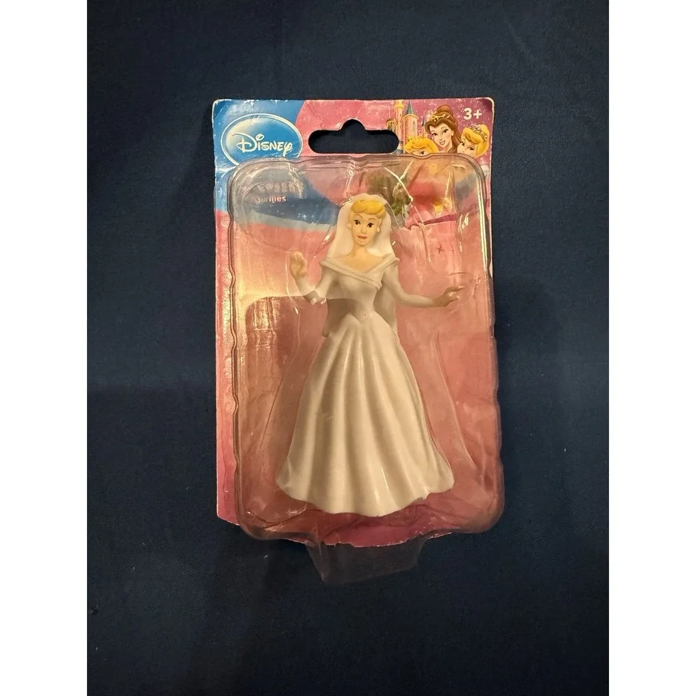 Cinderella Figurine Disney 3 Inch Sealed Never Opened New Cake Topper